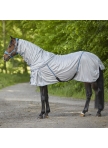 Fly Rug featuring a detachable neck Protect