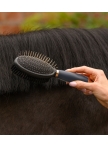 Brushing system with gel handle
