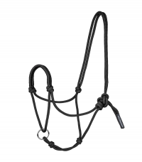 Knotted halter with movable ring