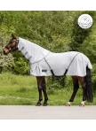Fly Rug featuring a detachable neck Protect