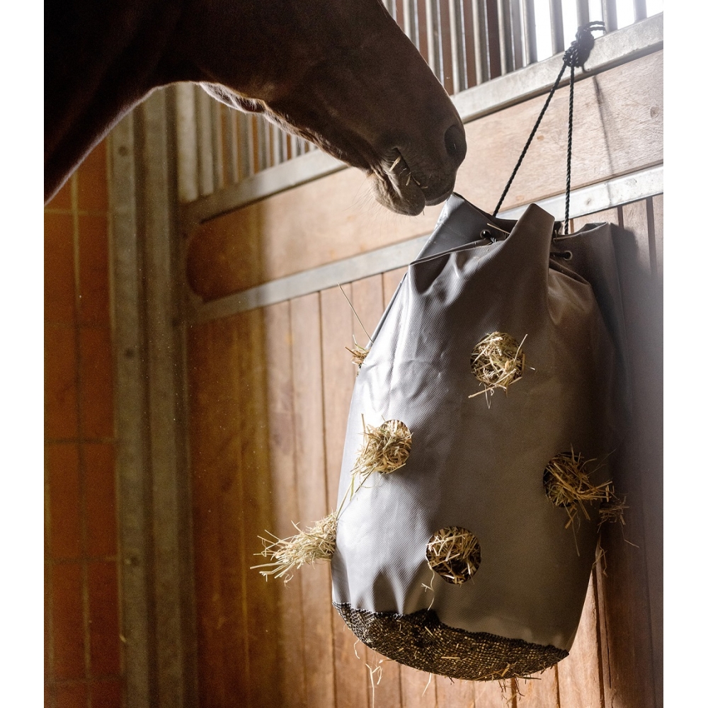 Hay bag with mesh bottom Hay bag with mesh bottom
